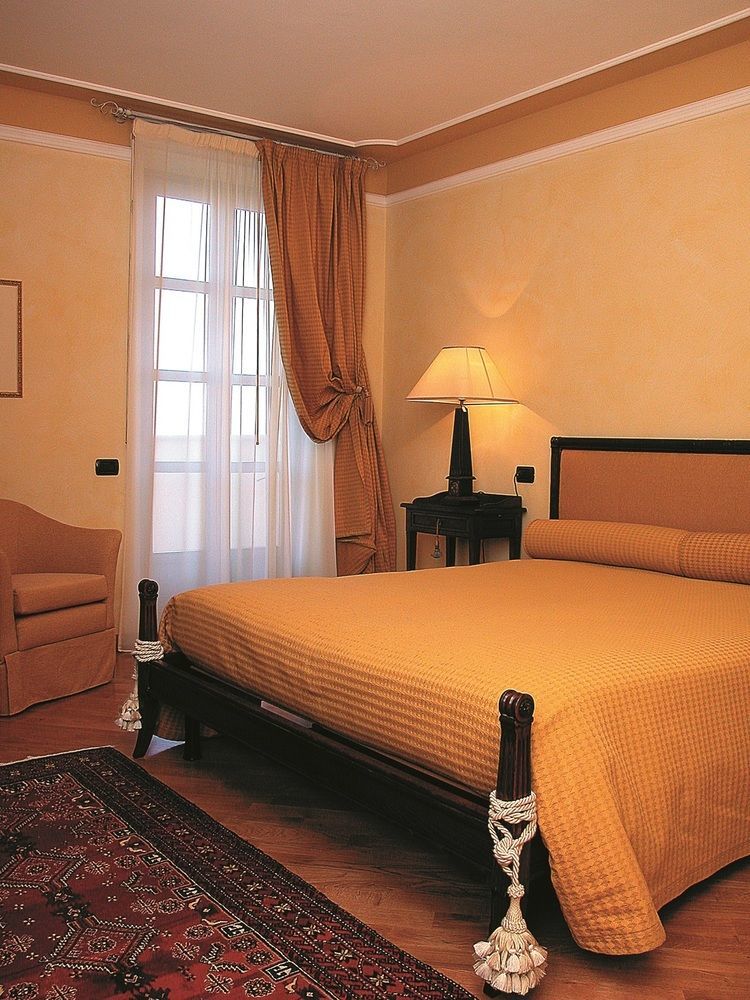 Albergo Castiglione Langhe Castiglione Tinella Luaran gambar