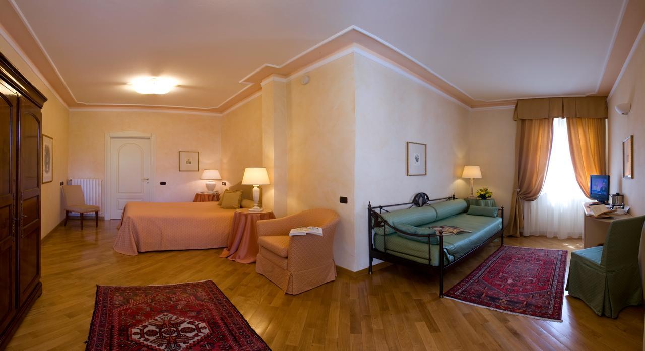 Albergo Castiglione Langhe Castiglione Tinella Luaran gambar