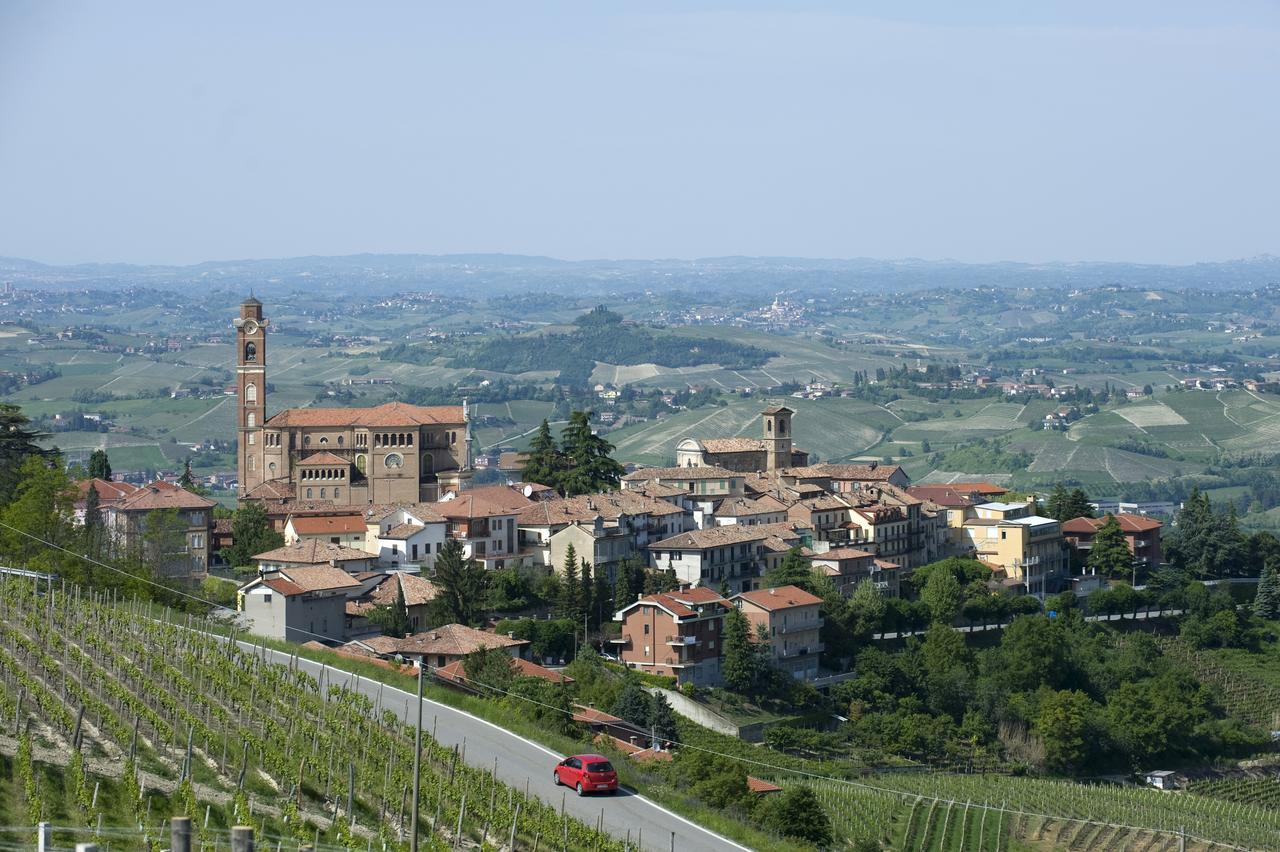 Albergo Castiglione Langhe Castiglione Tinella Luaran gambar